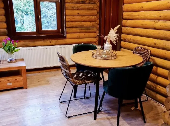 펜션 Finse Woning Op De Tulpenweide