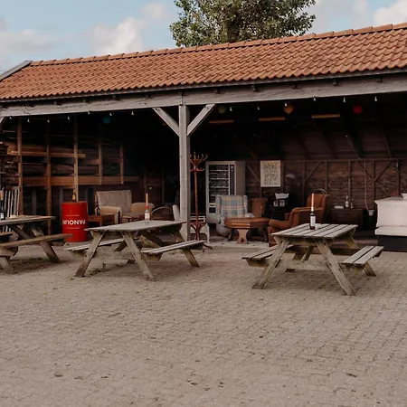 Finse Woning Op De Tulpenweide Holiday home Breezand